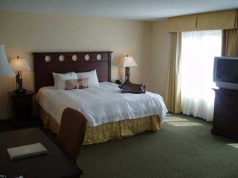 Hampton Inn & Suites Tampa Ybor City Downtown Kamer foto